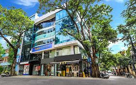 Fabhotel Crown Heights - Nr Koramangala Club